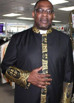 cadillac robe black gold no stole.jpg