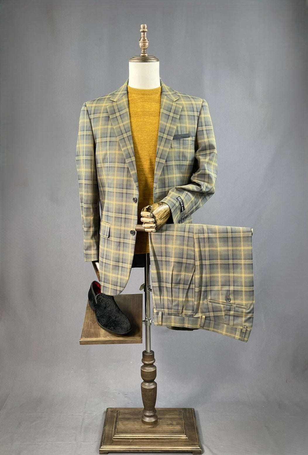 Menz Business 2 button Suits